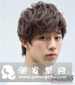 常见的适合男生的短碎发