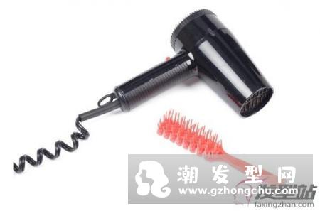 女生吹头发技巧 令杂草变秀发！7个秘诀教你不再吹错头