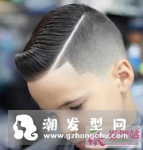 男生头发怎么剪好看 后脑雕刻发型成热门