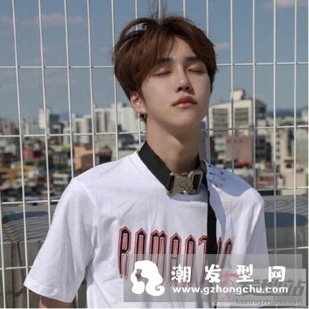 男生短发精神帅气发型 简直是理想男友发型