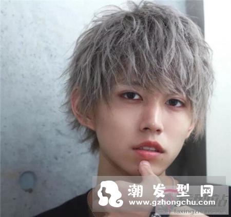 男生烫什么发型帅气 男神“日系烫”种草