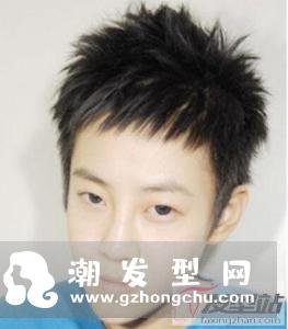 长毛寸两边推发型 轻松打造酷炫型男