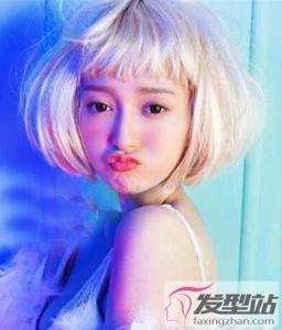 女生哪种短头发好看 包脸短发让脸型更完美