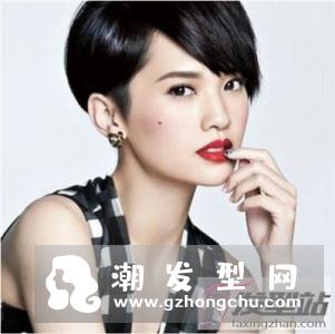 短发适合什么刘海 斜刘海修颜瘦脸利器