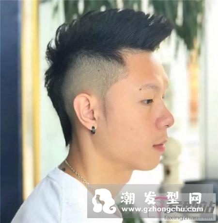 男生发型两面铲光 提升颜值毫无压力