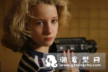 巴黎莱雅闪电彩发怎么样 使用方法简单一刷就能立刻换上绝美发色