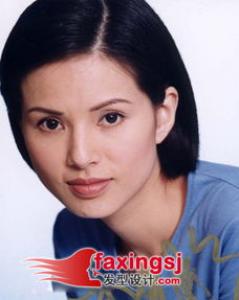 女生短发怎么剪好看 黑色露耳短发超帅气