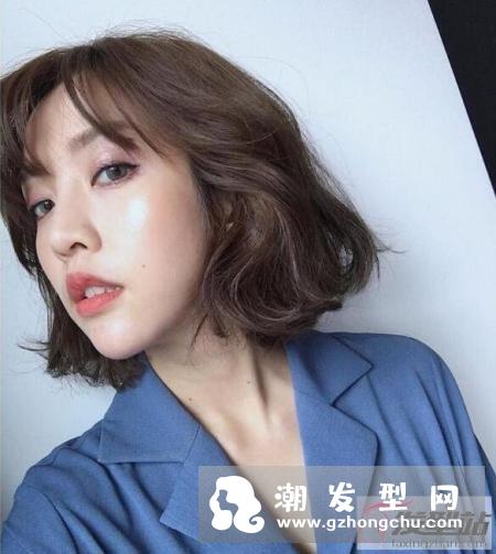 短发剪到什么位置好看 耳下五公分中性带点性感谁能抗拒