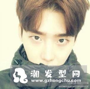 脸大的男生适合什么发型 大脸男士的阳光霸气短发