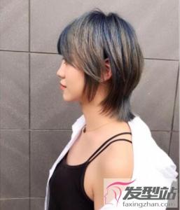 女生燕尾头短发 发尾这样剪超显个性