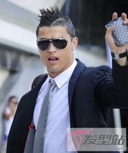 刀疤头发型怎么剪 与众不同想低调都难