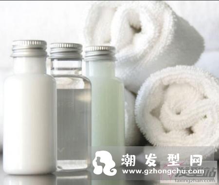 洗发水含硅油好不好 为什么普遍洗发产品上要有硅