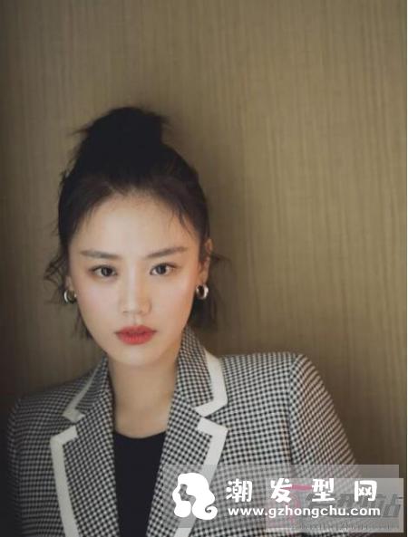 短发怎么扎好看 自己可以扎的短发发型大全