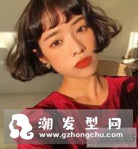 2019流行短发发型女 齐嘴短发美得刚刚好