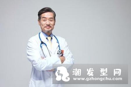 错误洗头也会导致脱发 避免六大错误呵护秀发