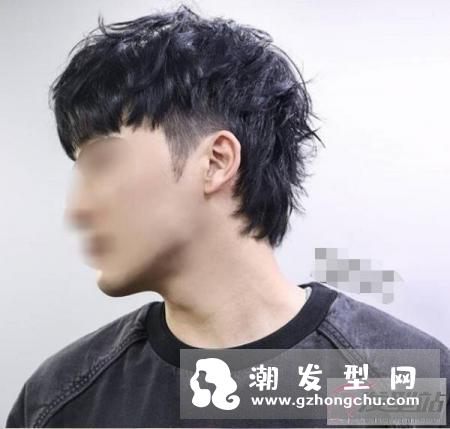 2019潮流男生发型 男生微卷短发成大热