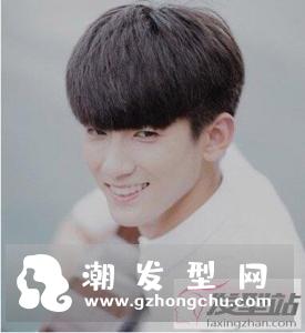 男士碎盖头发型 让帅气和时髦都兼备