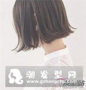 女生短发首选款式 外翘弧度更轻逸