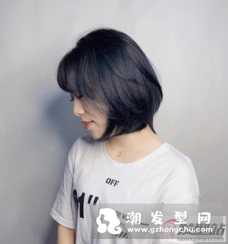 头皮上有臭头油味怎么办 请戒掉会加剧头臭头油头皮甚至脱发的坏习惯