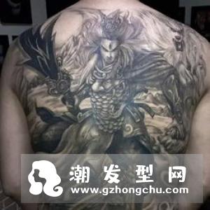 霸气头发图案剃图片 “纹身发型”成最新型男标配