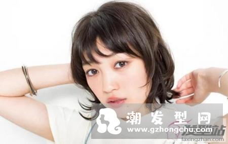 长发变短发,简直像变了一个人