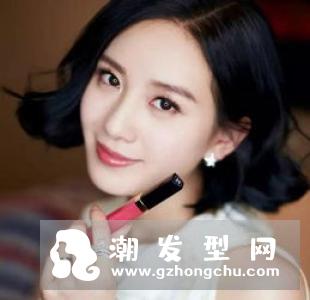 人鱼卷短发非常适合年轻女生,让脸型愈发瘦削