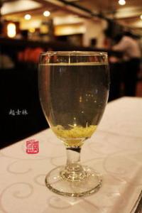 烫发水为什么味道大 用后怎么去味