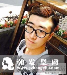 发量多的男生发型 尽显帅气成熟男人味