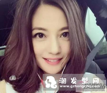 脸大的女生如何显小脸？短发＋刘海＝瘦脸武器！