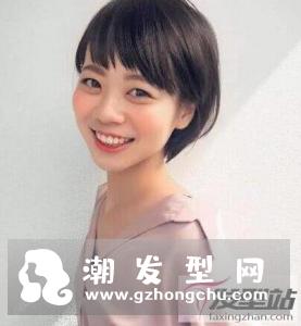 今年短发流行什么发型 圆弧短发修颜又迷人