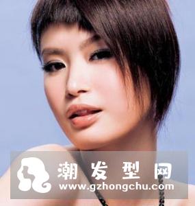 发质细软适合什么发型 一个技巧细软发变身多发量蓬松有型
