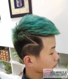 男生瓜子头发型 吸睛酷炫很适合社会人