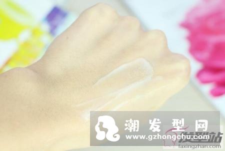 潘婷三分钟奇迹护发素好用吗 潘婷三分钟奇迹使用评测及效果