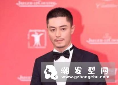 李敏镐寸头照片曝光 再次证明寸头是检验颜值的最高标准！