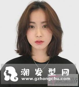 中分八字刘海短发女 修颜塑型提升颜值