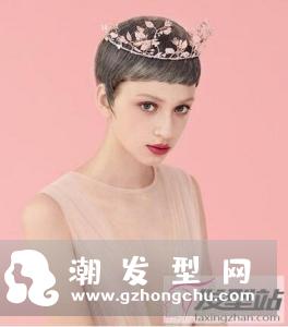 欧美流行的女生短发 潇洒干练气场全开