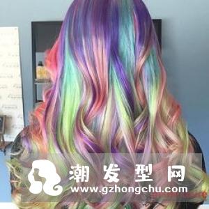 头发染了漂亮颜色却一洗变黄？ 除了不洗头维持发色持久度方法