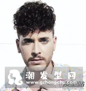 个性背头卷发 帅气时髦圈粉