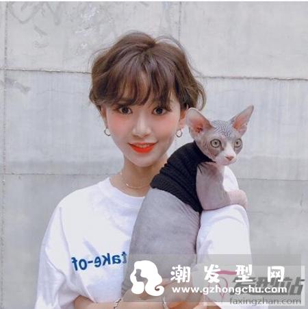 短发能做什么造型？跟这位韩国短发女生学习每天都有新造型！