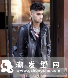最新男生流行发型 凯撒式短发成爆款