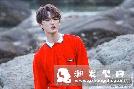 帅气男士短发发型 清爽干净让你颜值翻一倍