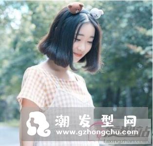 戴上珍珠发箍,轻松打造淑女范