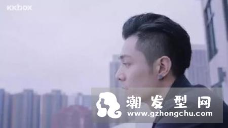 侧背头适合什么脸型 这几种脸型搭配侧背头简直帅炸