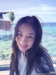 女生长发如何保养和护理 长发女星护发技巧分享