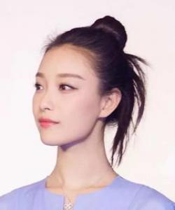 男生适合剪什么刘海 逗号刘海俏皮又修颜