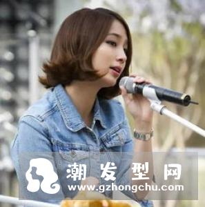 今年流行女短发型 复古卷短发更显活力