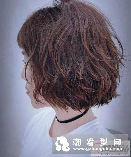 卷发后怎么保持卷度 令头发卷度更持久的小秘诀