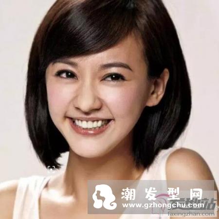 脸大的女生如何显小脸？短发＋刘海＝瘦脸武器！