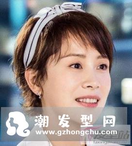 女生燕尾头短发 发尾这样剪超显个性