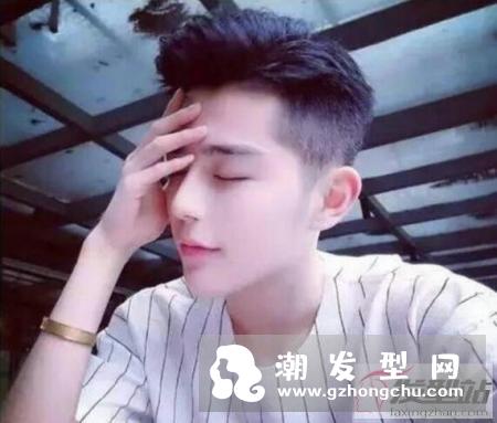 帅气精神小伙发型 一款发型可能会影响到你找女朋友